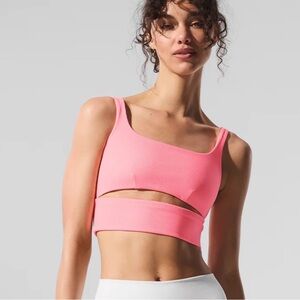 ALO Yoga Slit Bra Neon Bubblegum NWT size m
